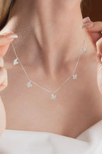 Strieborný náhrdelník s motýľom