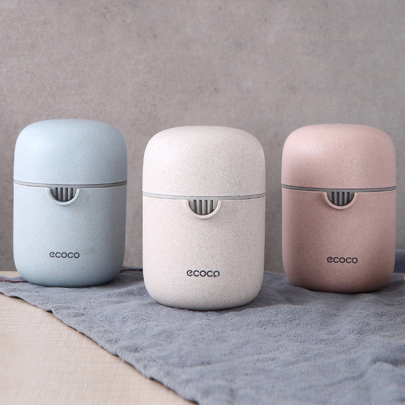 Ručný odšťavovač